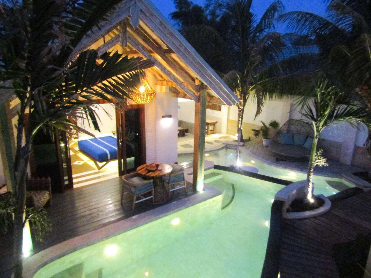 The White Key Luxury Villas Gili Trawangan Buitenkant foto